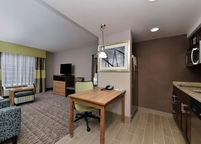 Homewood Suites By Hilton Cincinnati/Mason